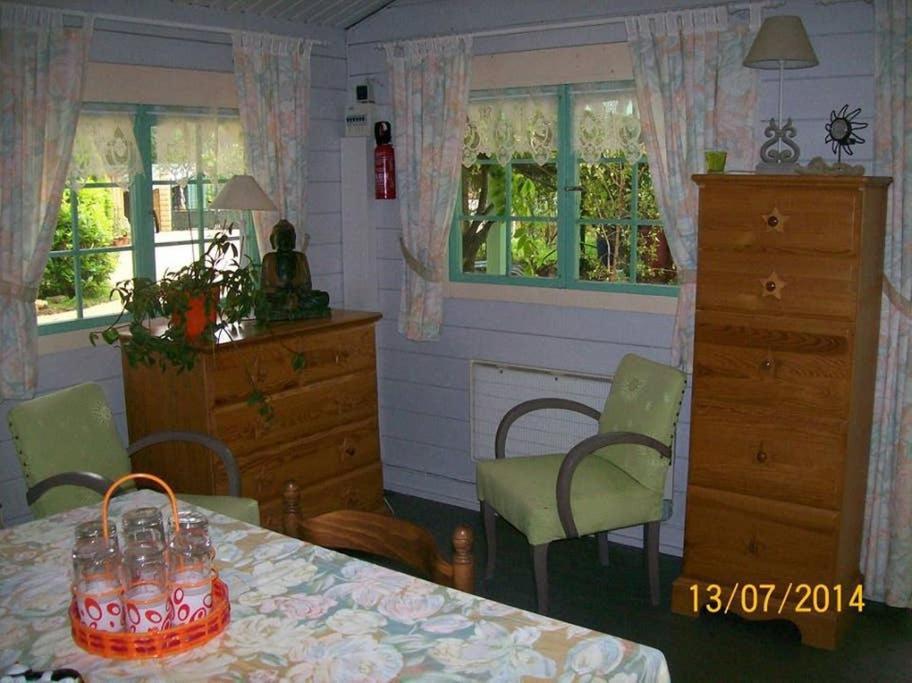 Le Chalet De La Grenouille Verte Tursac ภายนอก รูปภาพ